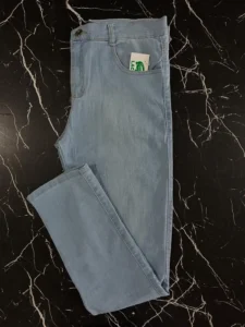 🔥 Calça jeans 🔥✔️ jeans ✔️ caimento perfeito ✔️ tamanhos P M G GG ✔️ Barra aberta💰 valor 120, (2)_2